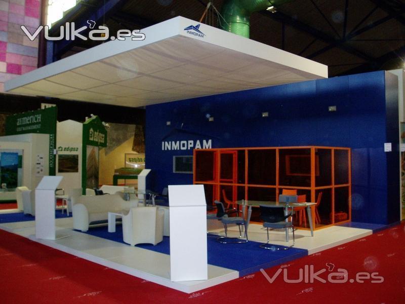 stand mobiliario