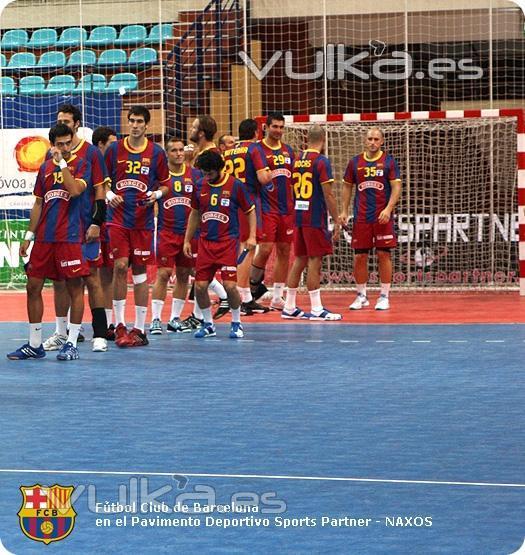 Ftbol Club Barcelona en el Pavimento Deportivo Sports Partner - NAXOS