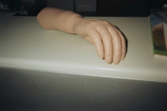Protesis de antebrazo,mueca articulada y guante en silicona
