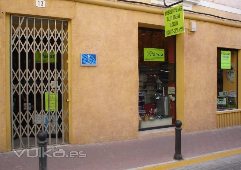 Visite nuestra tienda situada en calle Nio Jess 13 de Yecla ( Murcia), tenemos de todooo! y sino se lo conseguimos.