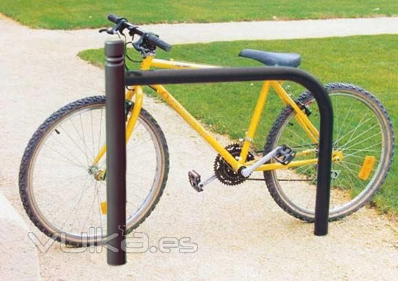 Z-6930 Aparcabicis una o dos bicicletas Gamma