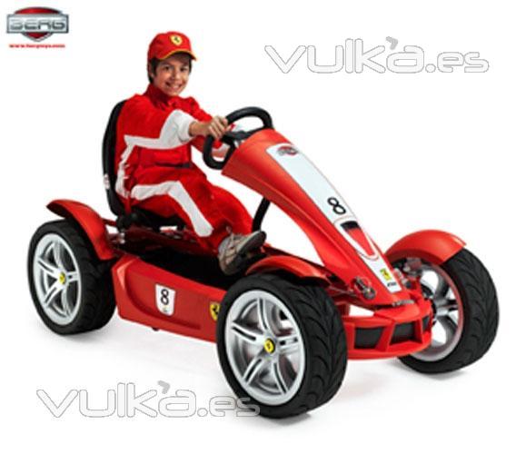 Experimenta la sensación de ser un piloto de Ferrari. Inspirado en la edición limitada del supercoche Ferrari FXX. 