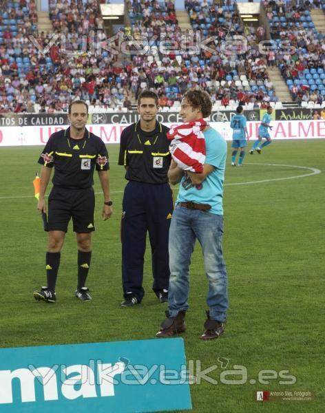 DAVID-BISBAL-ANTONIO-SILES-FOTOGRAFO-CAMISETA-ALMERIA