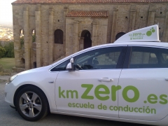 Foto 12 carnet de conducir - Autoescuela Kmzero Oviedo