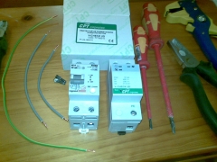 Protector sobretensiones y diferencial , preparando instalacion