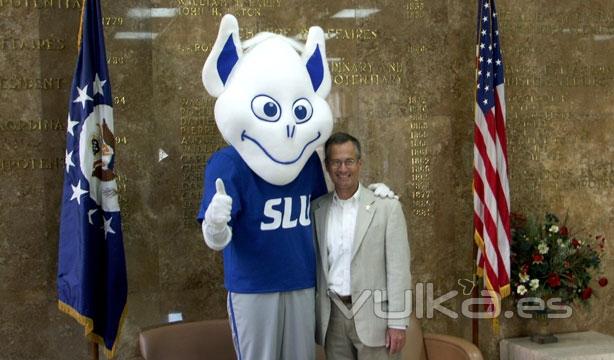 El Padre y el Billiken