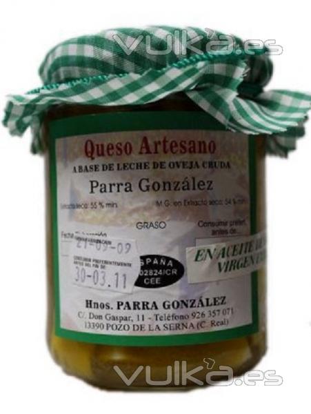 Queso de oveja en aceite de oliva. 500gr.