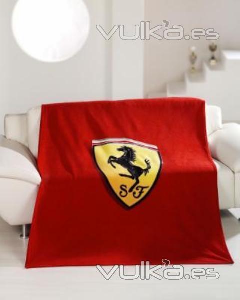 Ferrari toalla bordada de playa, Creart Osona. Tienda on line complementos Ferrari. Te gusta la Frmula 1? Ahora ...