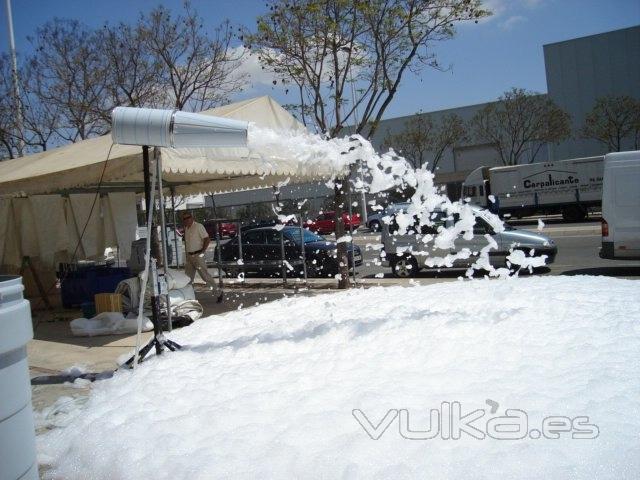 Alquiler de mquinas para fiestas de la espuma