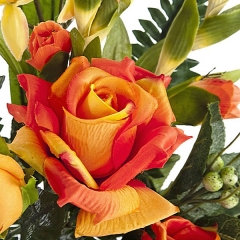 Ramo artificial de flores rosa y odoncidium naranja detalle en lallimona.com