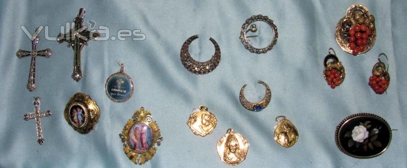 Conjunto de joyas de finales del s.XIX, principios del s.XX , modernistas, isabelinas...
