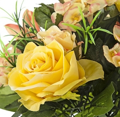 Bouquet artificial de flores rosa llilium hortensia amarillo detalle en lallimonacom