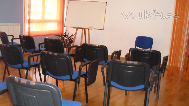 AULA PARA CHARLAS Y CURSOS