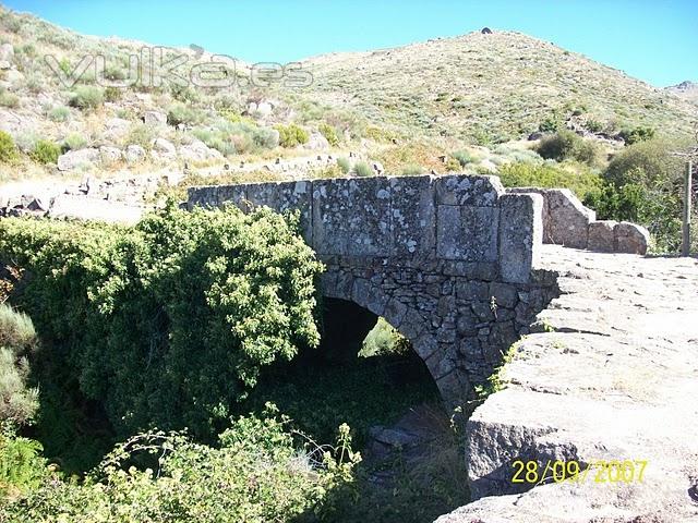 Puente San Blas en Villa de Gata