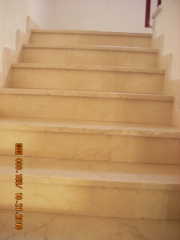 Limpieza y abrillantado de escaleras