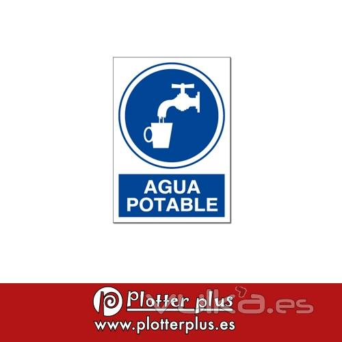 Sealtica impresa sobre vinilo adhesivo, vinilo adhesivo fotoluminiscente, o montado sobre placa de