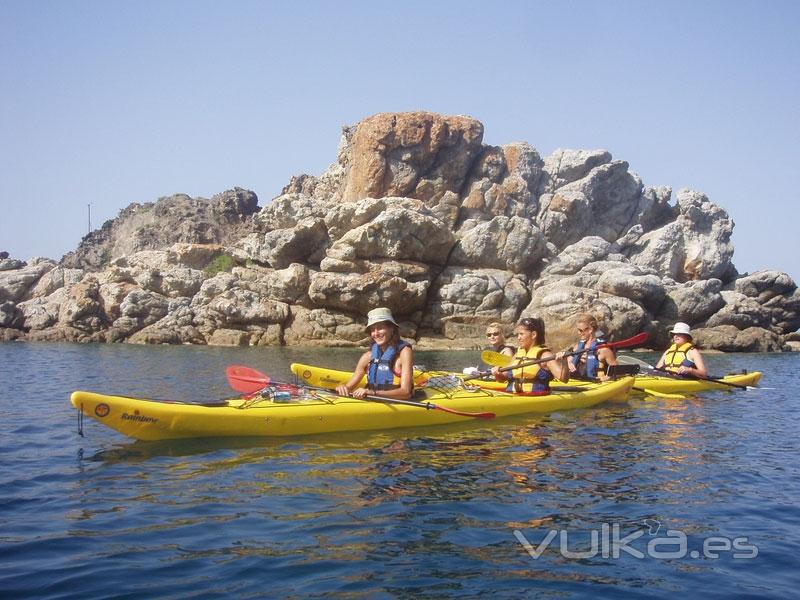 Kayakin en la Costa Brava