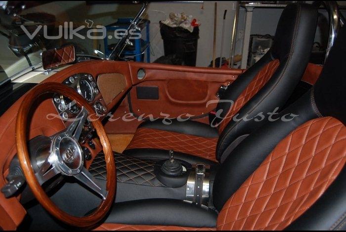 Vista de interior de Cobra RL 427 Racing Legends