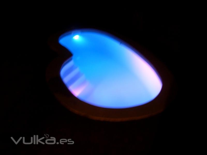 Piscina Modelo Oporto Con Foco de Led  3