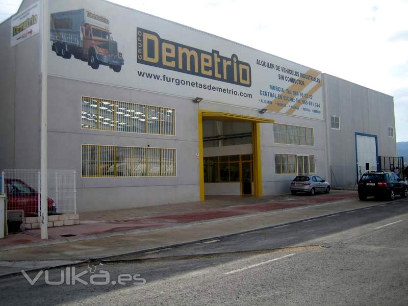 nave industrial de Demetrio en Sevilla