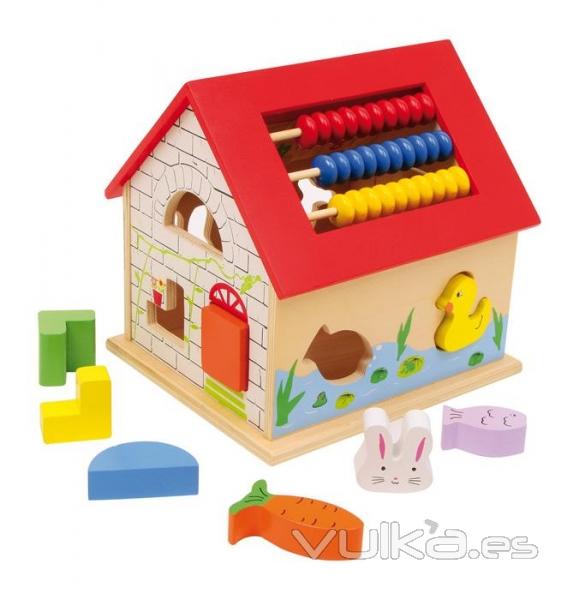 juguetes de madera www.giocojuguetes.com. Casa de motricidad