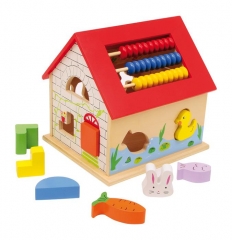 juguetes de madera www.giocojuguetes.com. Casa de motricidad