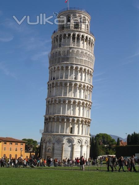 Pisa, Italia, compartiendo conocimientos con profesionales