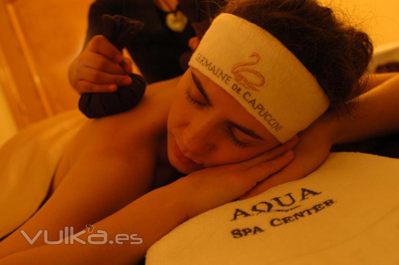 AQUA SPA CENTER