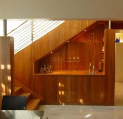 Ideas para aprovechar el espacio bajo las escaleras