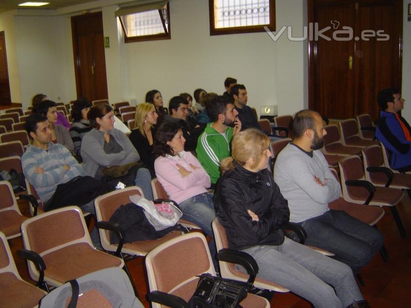 Noble y Fiel Amigo ANFA :Ponencia Josune Gomez-Lago Asoc. Bubastis Terapia Asistida con Animales