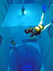La piscina mas profunda del mundo (1) 33 metros de profundidad