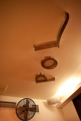 Bar pol