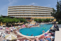 Hotel calypso piscina