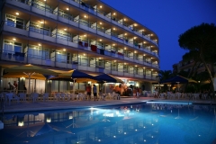 Hotel monterrey piscina
