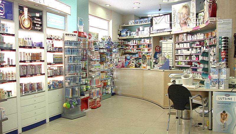 Una farmacia en Madrid con una amplia seleccin de artculos de primera calidad.