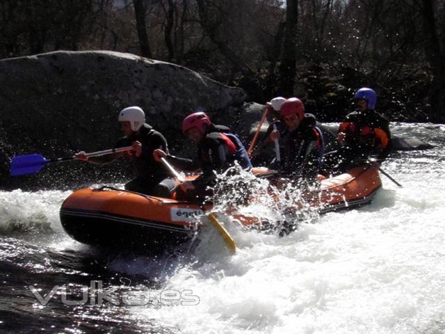 Rafting en el río Tormes (Sierra de Gredos)