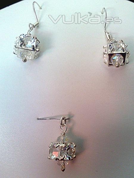 Conjunto dije y pendientes