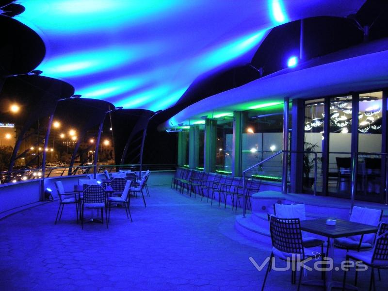 Iluminacin, sonido y visuales para evento empresarial